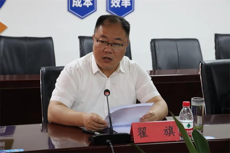 貴陽市政協(xié)副主席、清鎮(zhèn)市委書記付濤一行到明泰鋁業(yè)考察